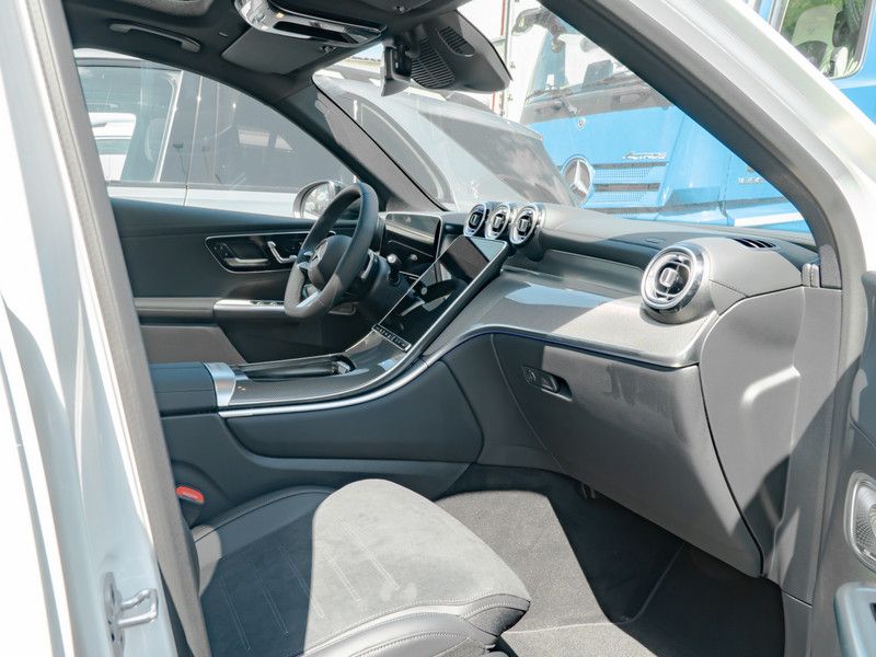 Mercedes-Benz GLC 300 de 4M AMG-Sport/Pano/Burm/AHK/Distr/Memo