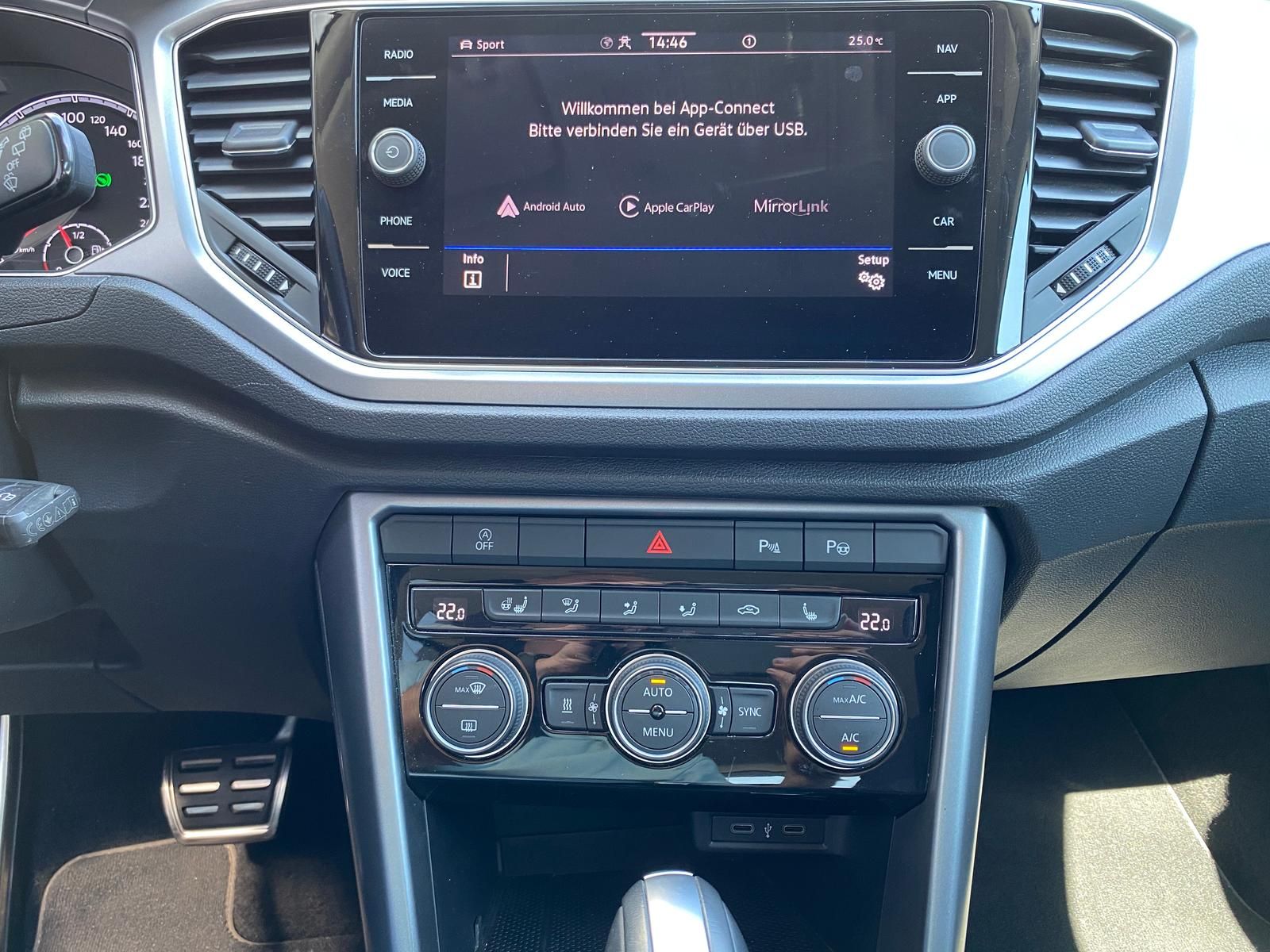 Volkswagen T-Roc 2.0 TDI DSG 4MOTION ACTIVE - Samsaru's Car Outlet