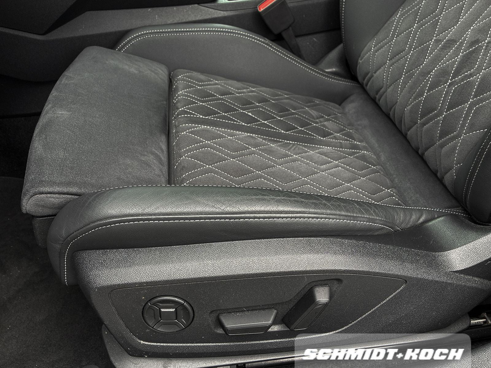 Audi A3 35 Sportback 1.5 TFSI S-Tronic S line MMI LED