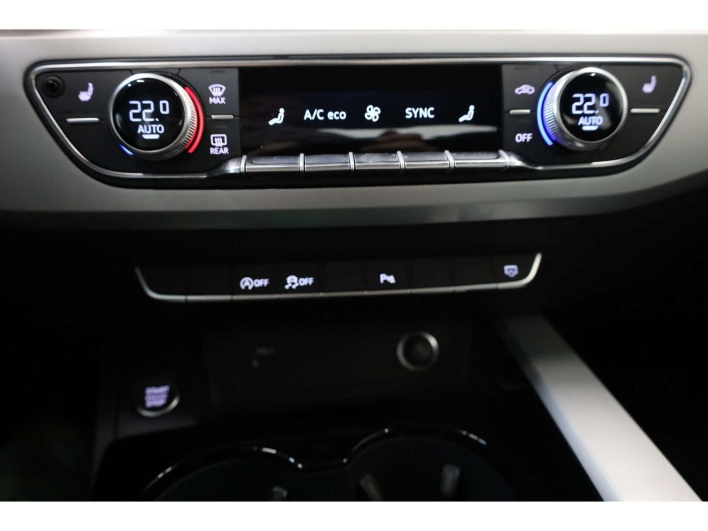 Audi A4 30 TDI advanced S-Tronic - Samsaru's Car Outlet