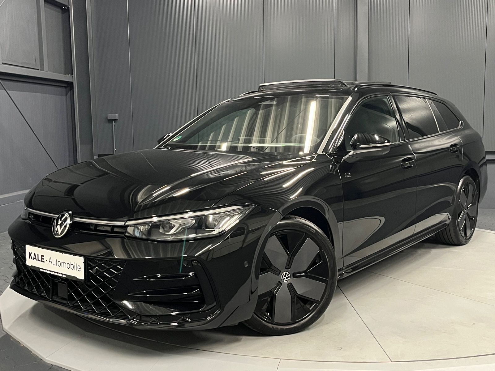 Volkswagen Passat Variant 142 kW 4Motion R-Line Signature
