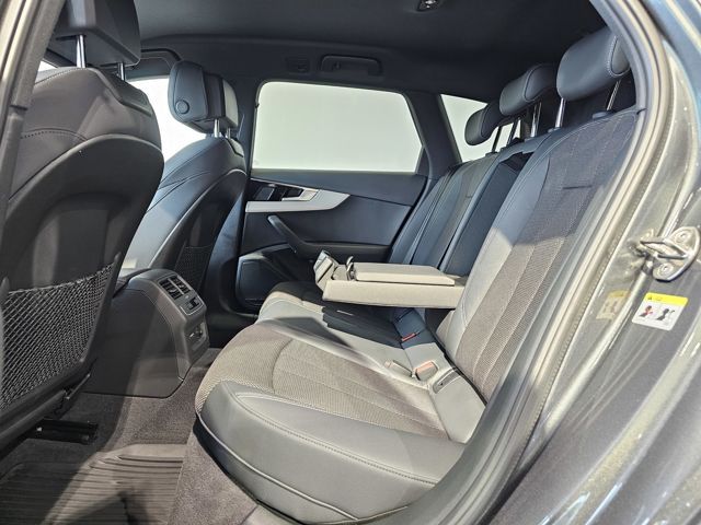 Audi A4 40 TFSI Q 2x S Line - Samsaru's Car Outlet