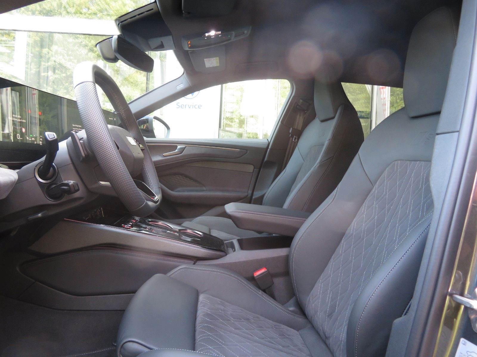 Audi A6 40 TDI quattro Avant S line