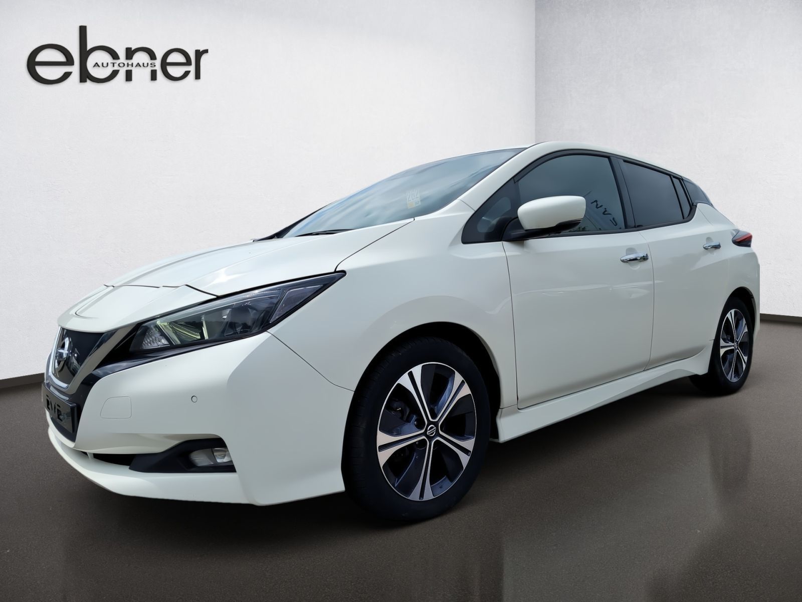 Nissan Leaf 40 - Samsaru's Car Outlet