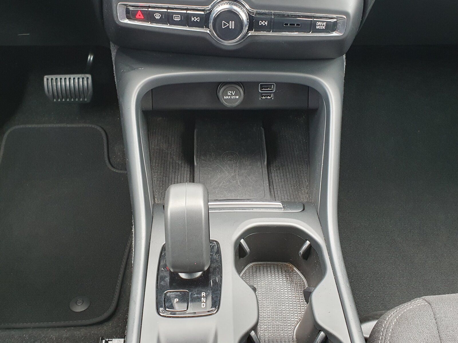 Volvo XC40 T4 Essential Plug-In Keyless-Start/Autom.