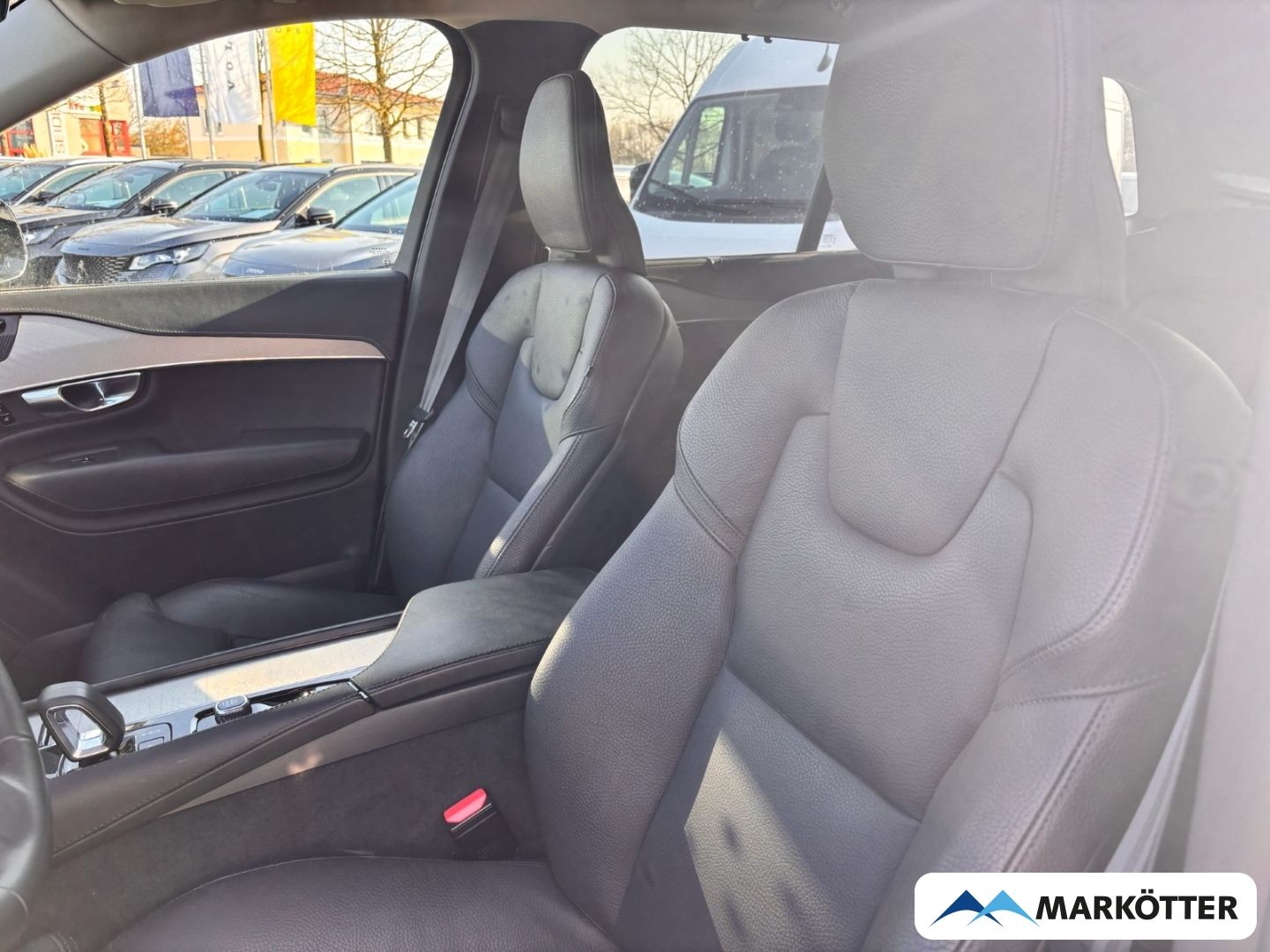 Volvo XC90 T8 AWD Plus Dark Recharge 7-Sitzer ACC/AHK