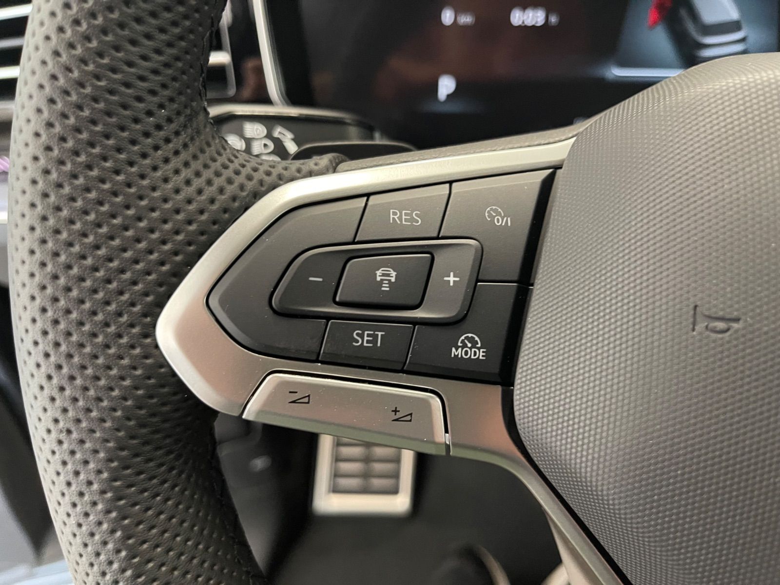 Volkswagen Touareg 3.0 V6 TDI 4Motion R-Line Final Edition