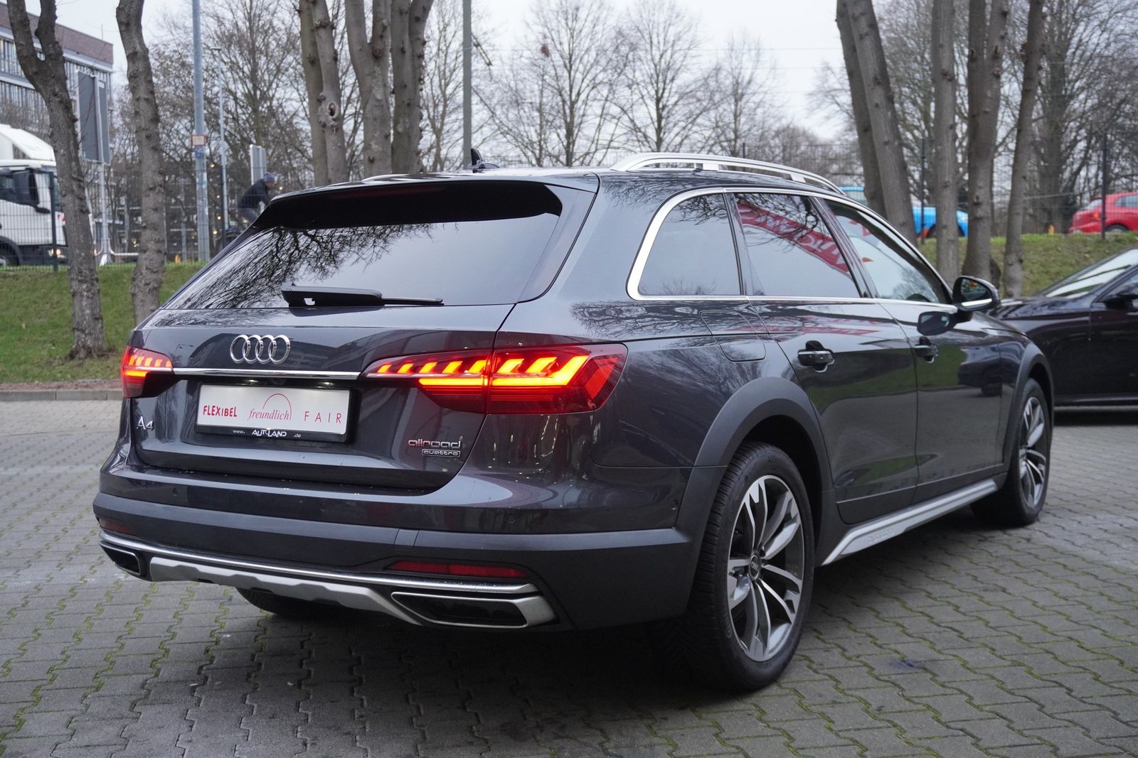 Audi A4 Allroad Avant 40 TDI Quattro Aut. LED Navi 36