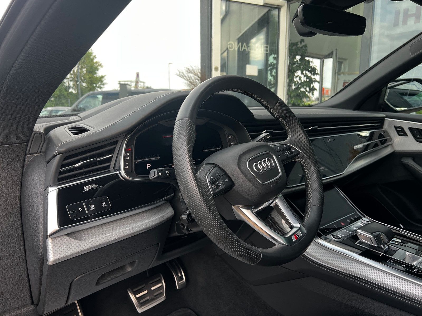 Audi Q8 S Line 50 TDI quattro NACHTSICHT B&O 360°