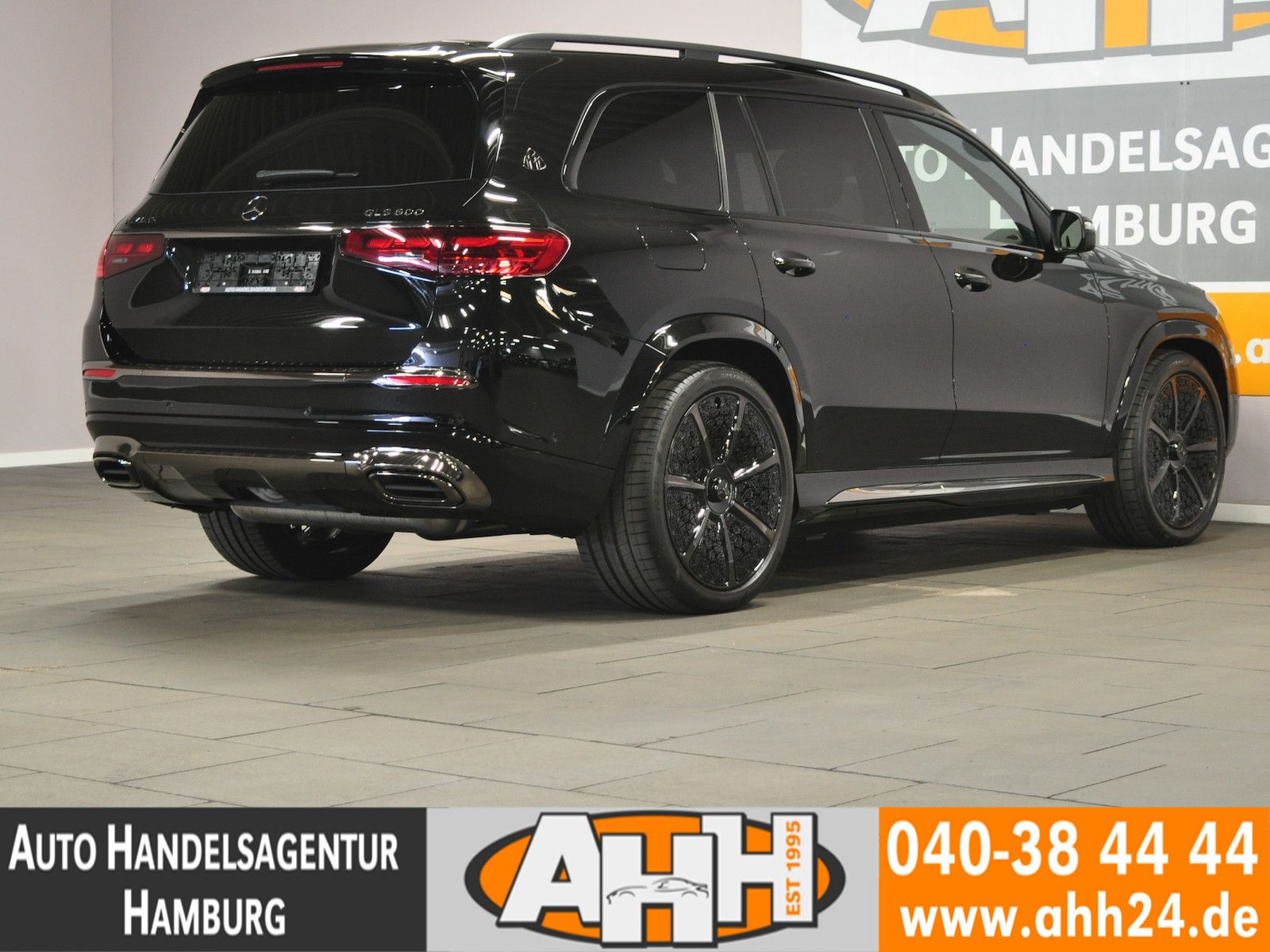 Mercedes-Benz GLS 600 Maybach 4M - Samsaru's Car Outlet