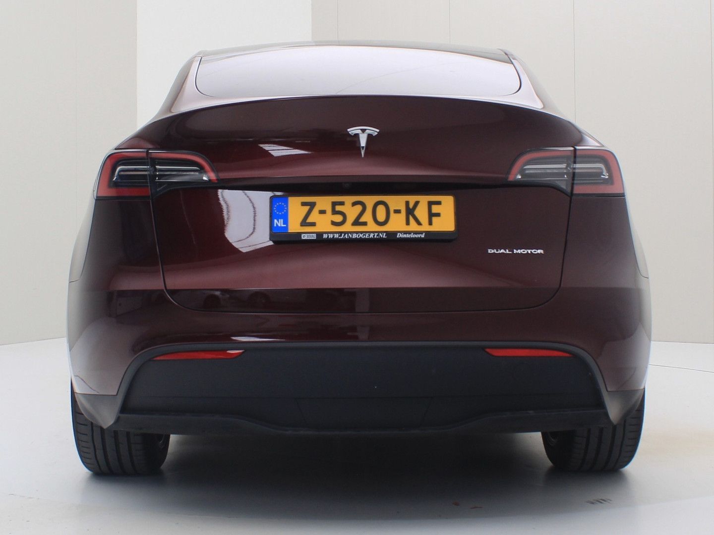 Tesla Model Y Long Range 345pk AWD 97% SoH [ CHERRY+WI