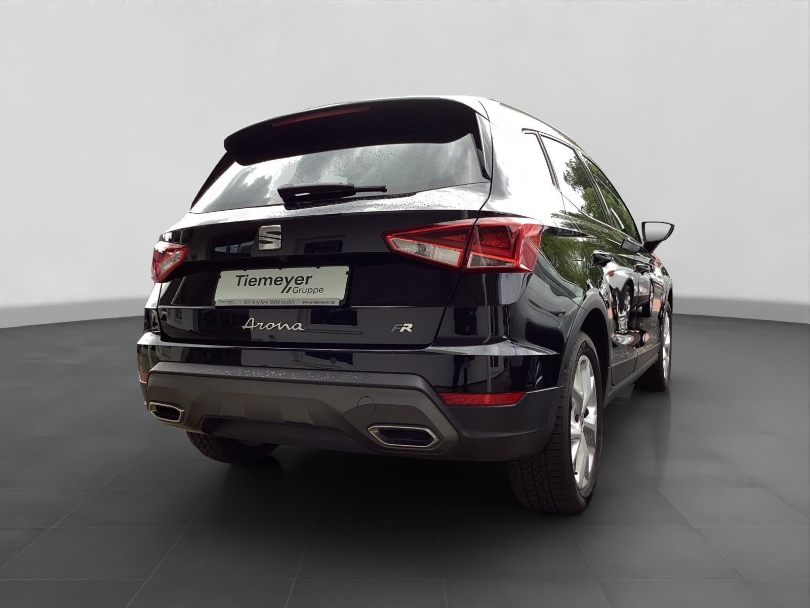 Seat Arona 1.5 TSI DSG FR NAVI AHK ACC PARKL SH GJR