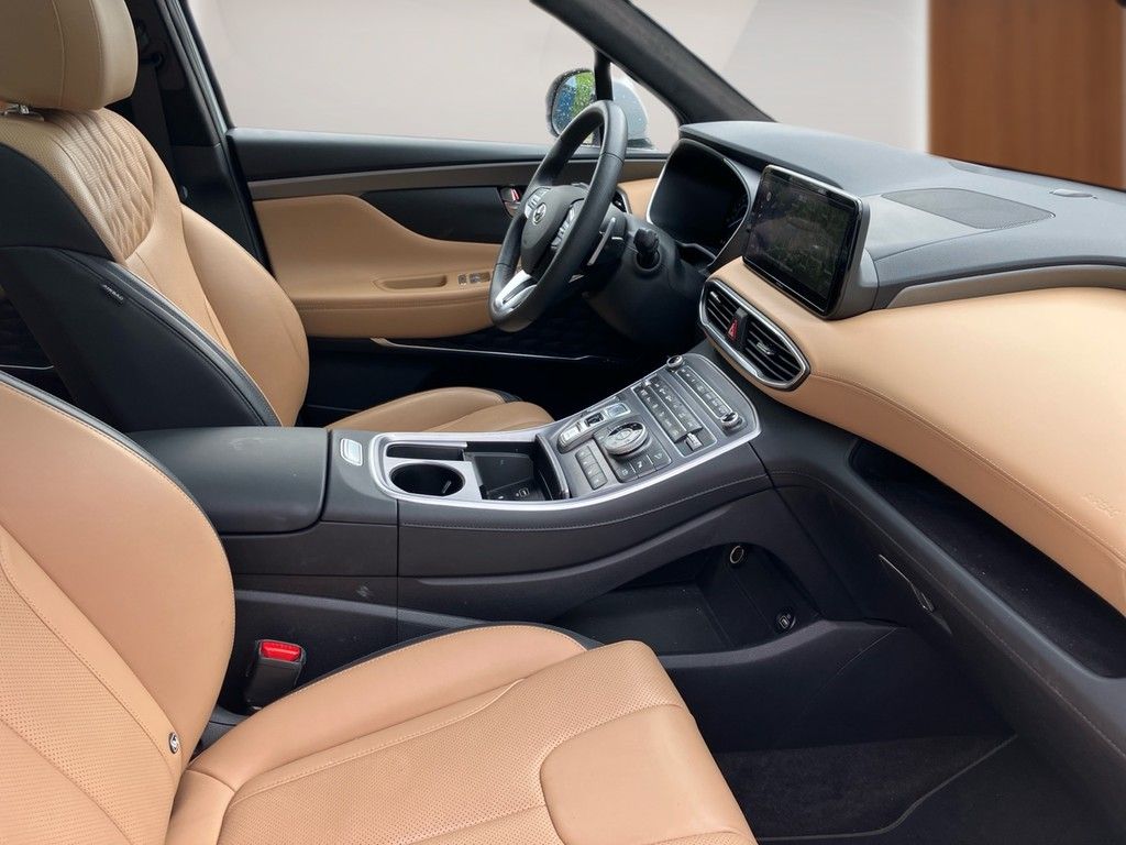 Hyundai Santa Fe HEV Signature Hybrid - Samsaru's Car Outlet