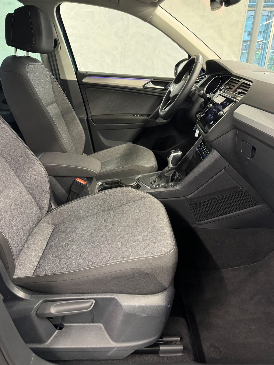 Volkswagen Tiguan Move DSG - Samsaru's Car Outlet