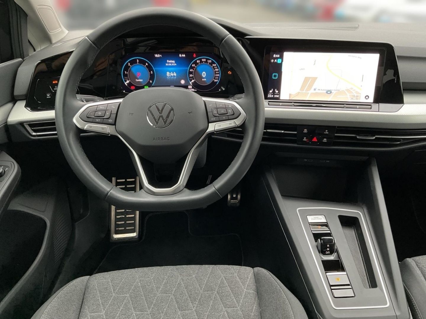 Volkswagen Golf Variant 8 VIII Move 2.0 TDI - Samsaru's Car Outlet