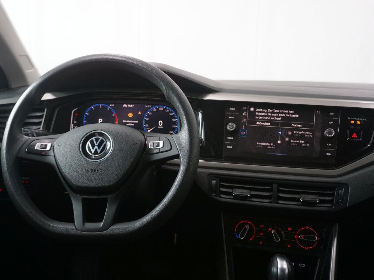 Volkswagen Polo Comfortline 1.0 TSI - Samsaru's Car Outlet