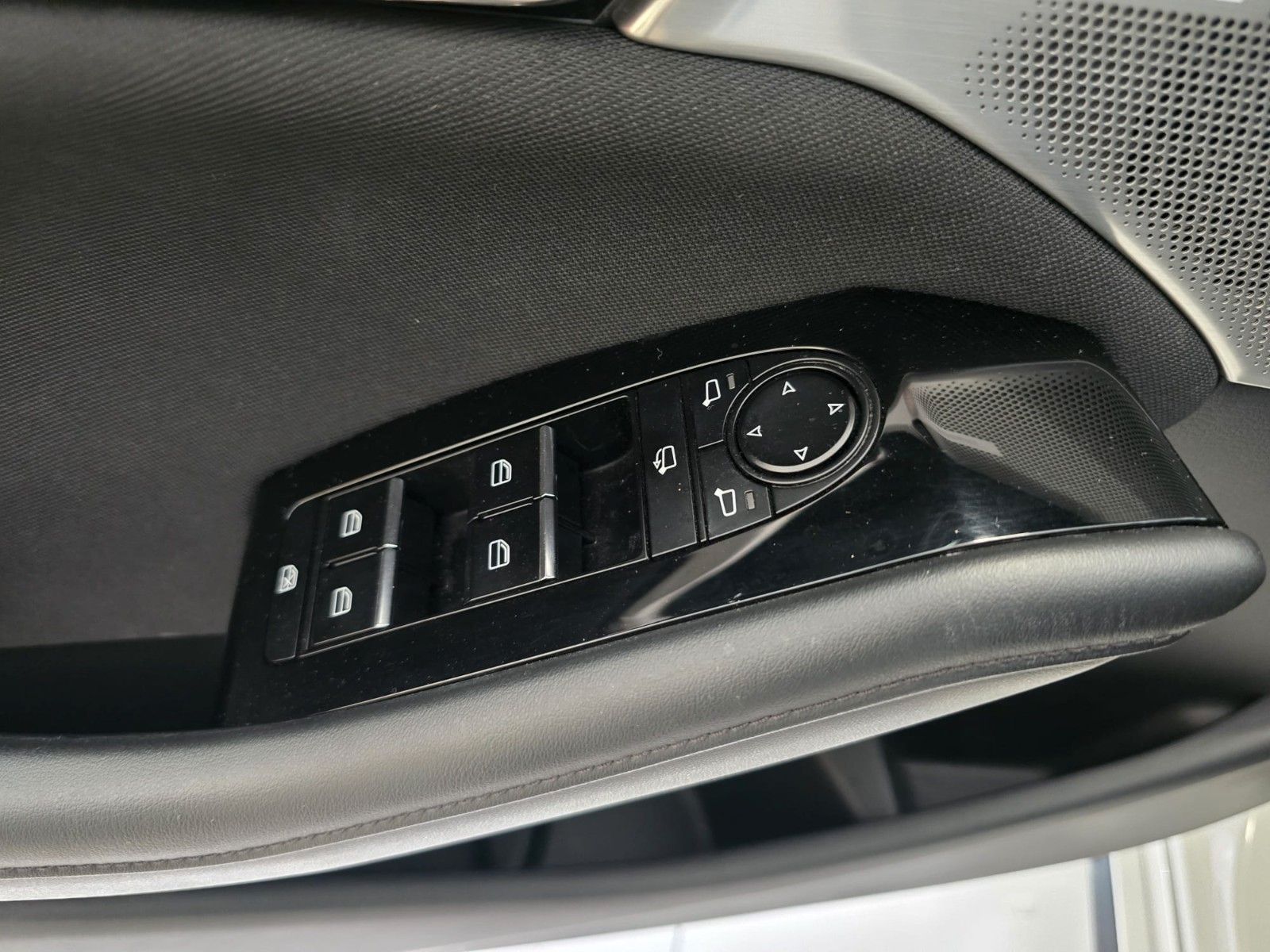 Mazda 3 Lim. 5-trg. Exclusive-Line *2,5l 140PS* 360°