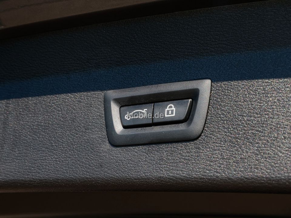 BMW X1 xDrive25e M Sport Steptronic - Samsaru's Car Outlet