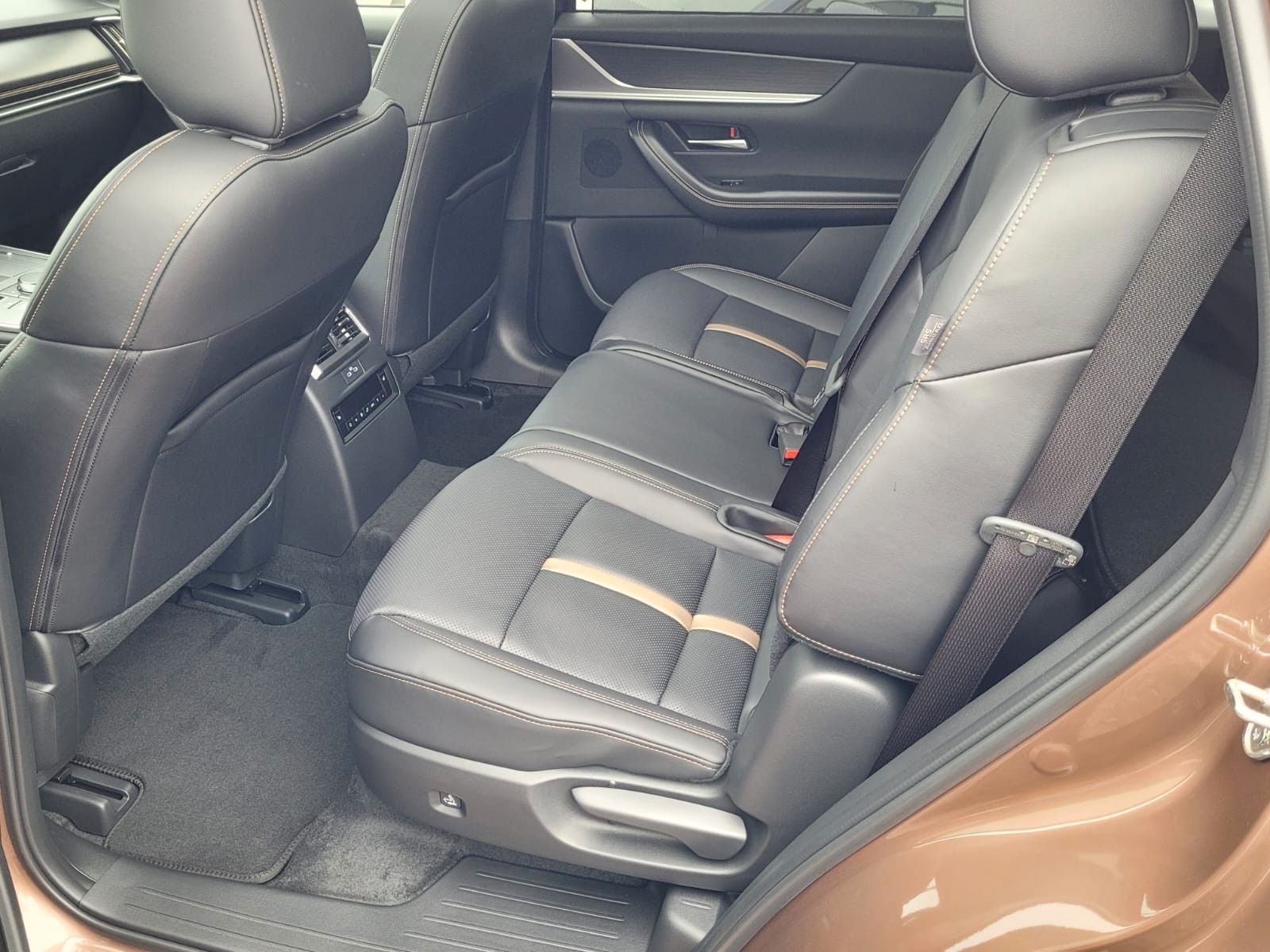 Mazda CX-80 2.5L e-SKYACTIV PHEV 8AT AWD Homura Plus