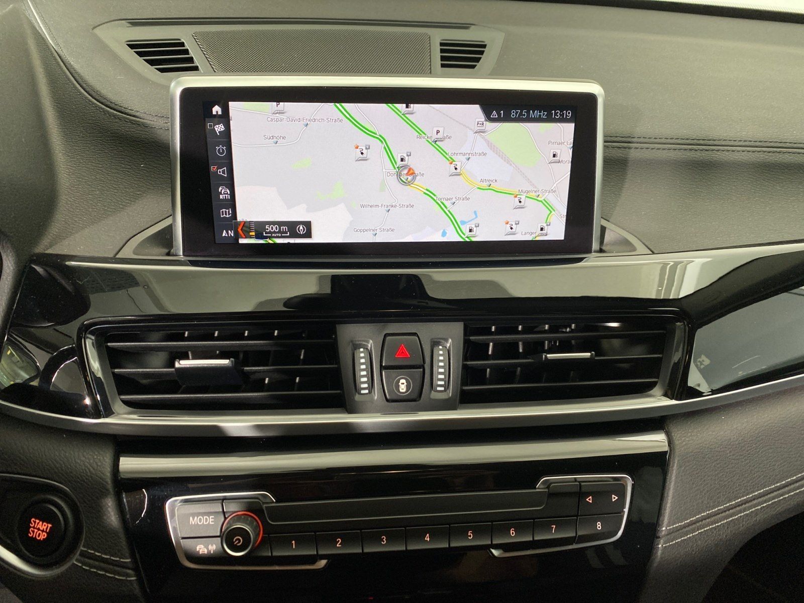 BMW X1 xDrive25e Sport Line - Samsaru's Car Outlet