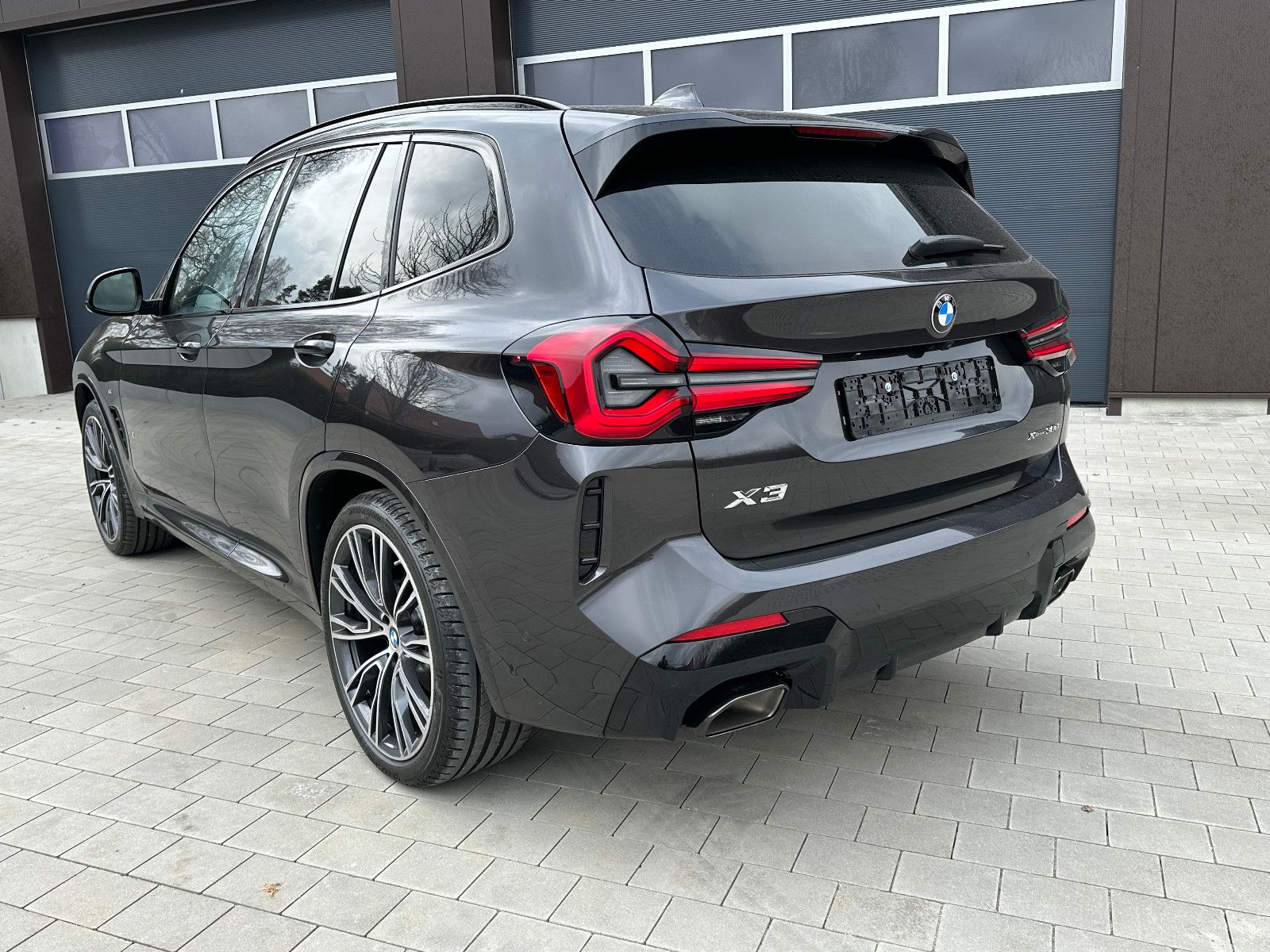 BMW X3 xDrive 30d M Sport - Samsaru's Car Outlet