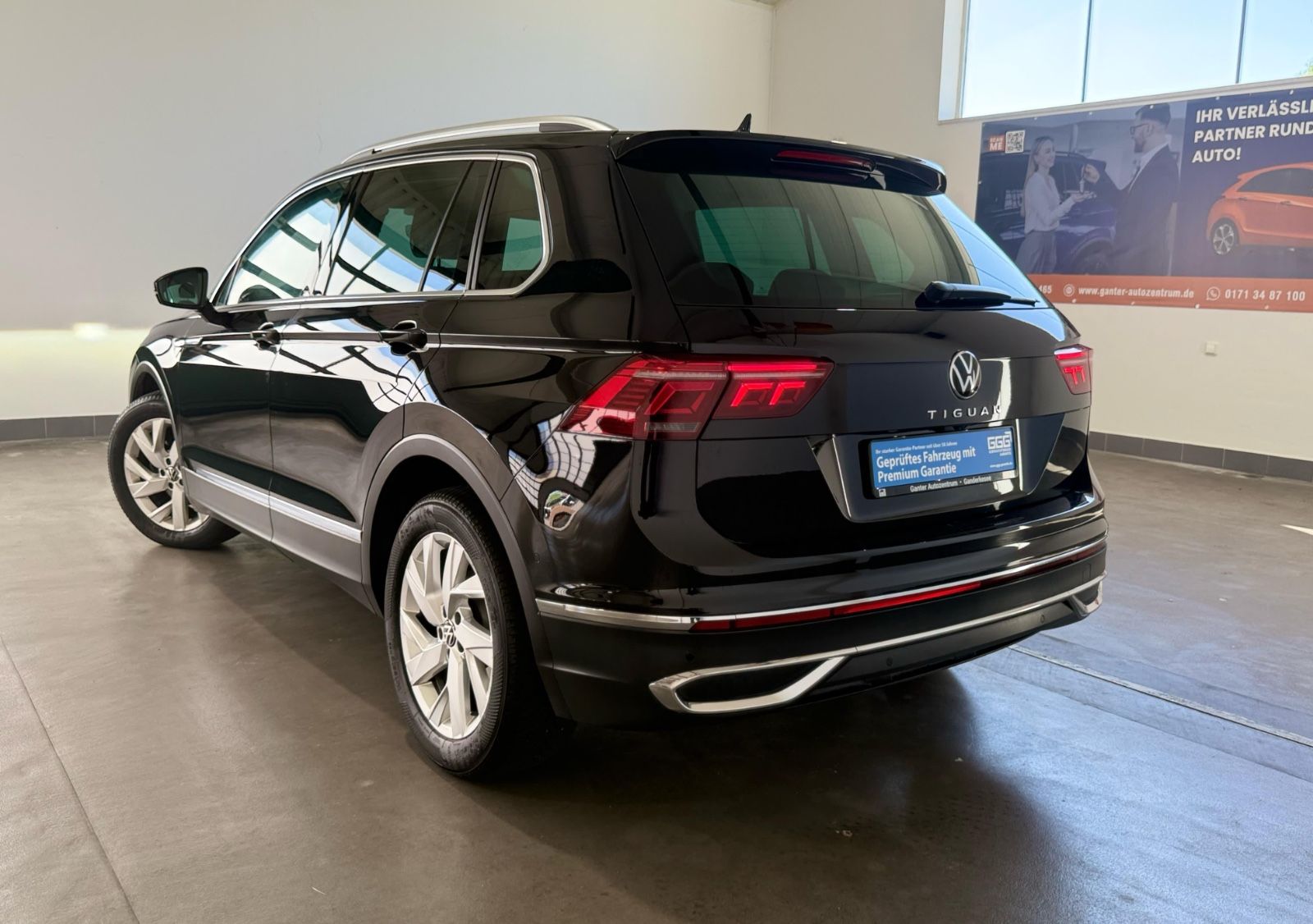 Volkswagen Tiguan Elegance 2.0 TDI DSG - Samsaru's Car Outlet