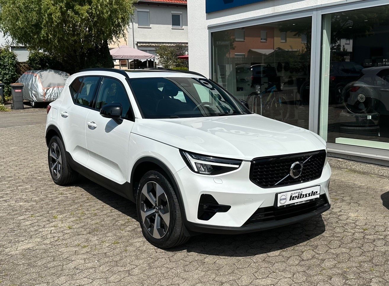 Volvo XC40 B5 Ultimate Dark AWD