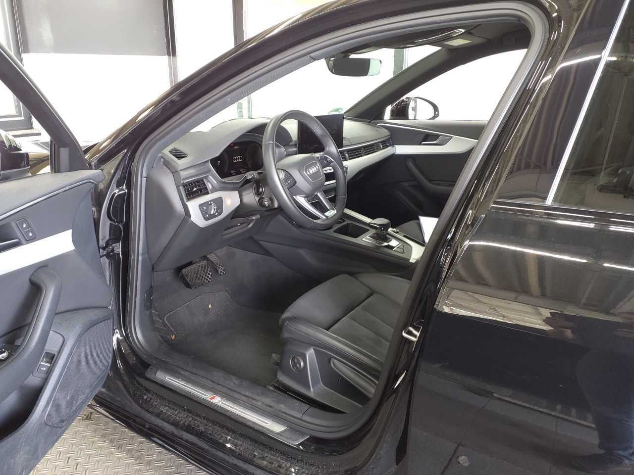 Audi A4 Avant S line black 40 TFSI - Samsaru's Car Outlet