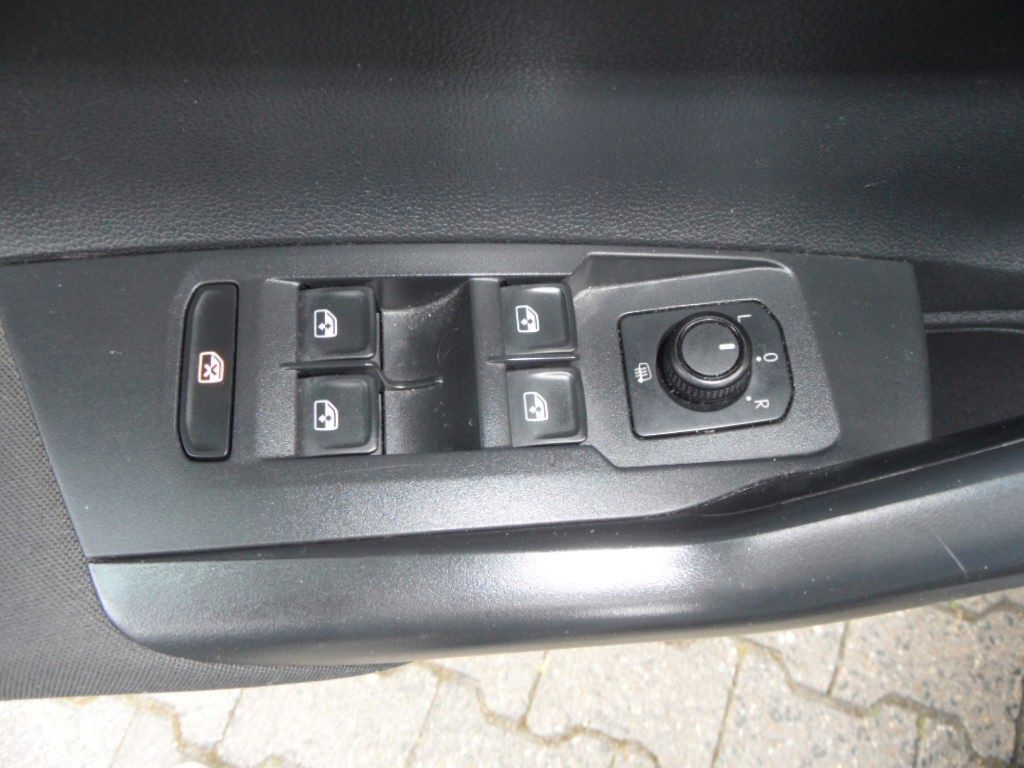 Volkswagen Polo 1.0 TSI OPF 70kW DSG Comfortline - Samsaru's Car Outlet