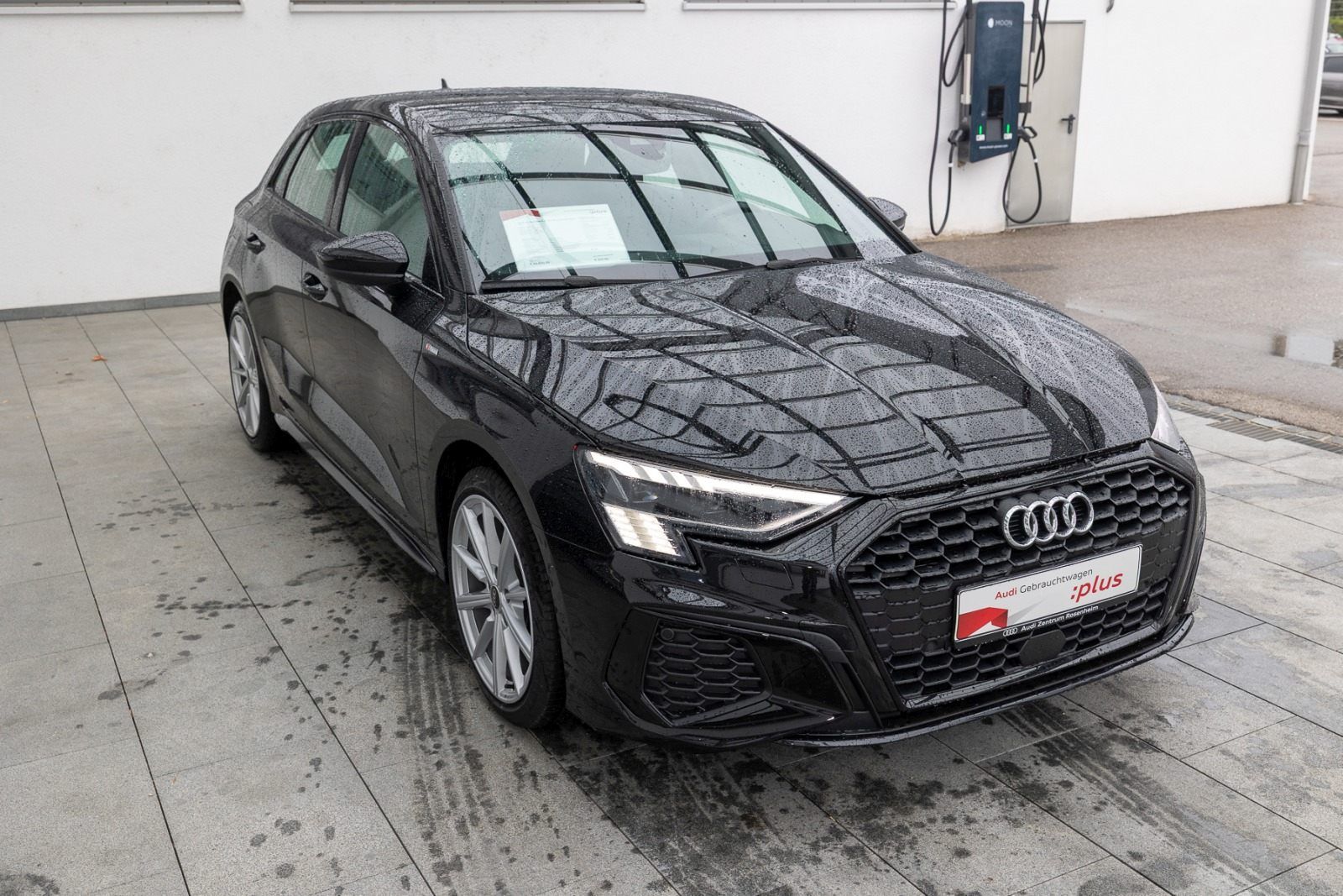 Audi A3 Sportback S line 30 g-tron S tr.(AHK,Matrix,