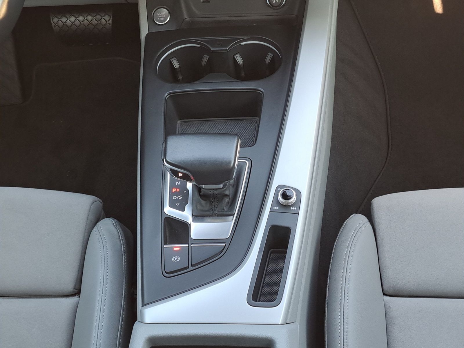 Audi A4 allroad 45 TFSI qu. AHK*virtual*SOUND*NAVI