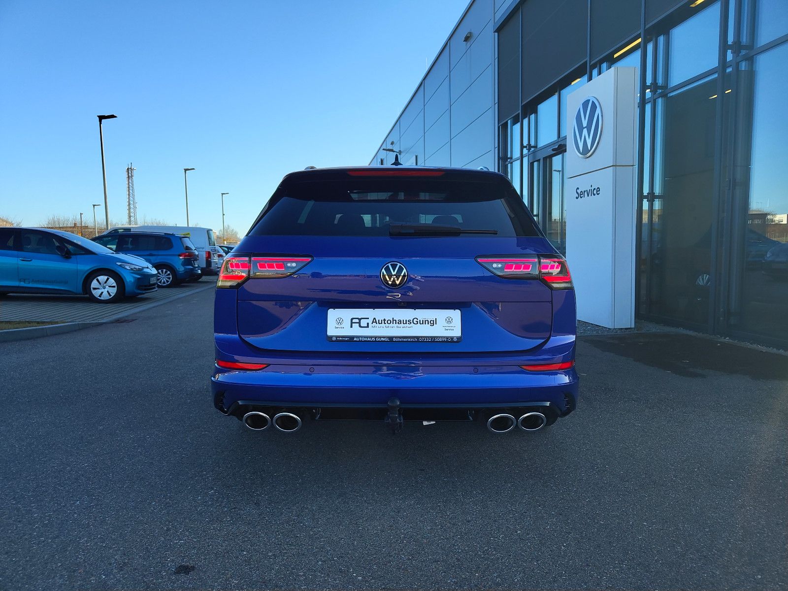 Volkswagen Golf R Variant 2.0 TSI 333 PS 4M/AHK/DCC/ASG2030