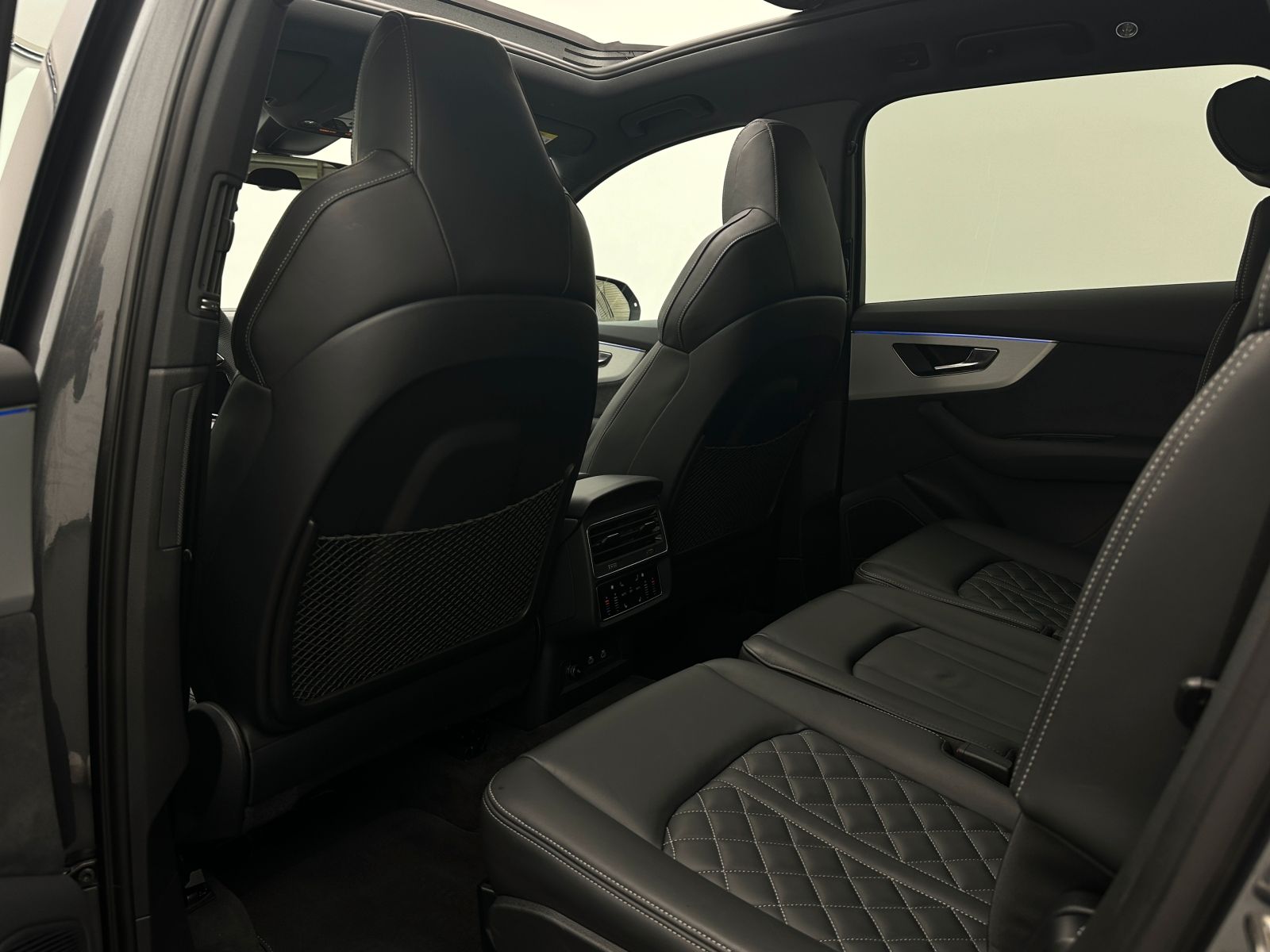 Audi Q7 50 TDI quattro +S-LINE+PANO+B&O+360+RAUTE+AHK