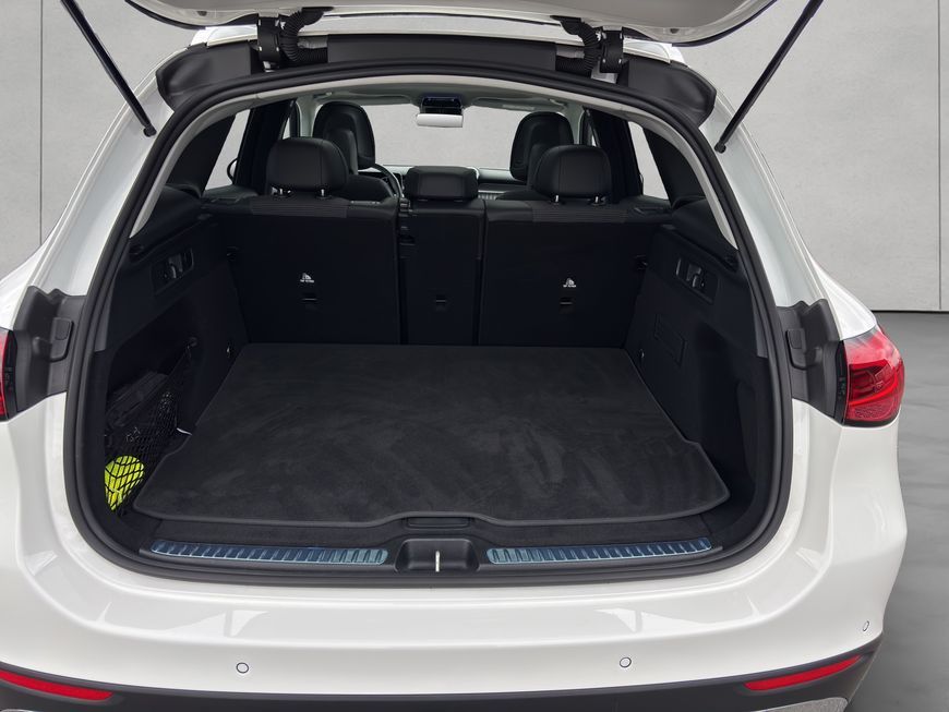Mercedes-Benz GLC 220 d Avantgarde Adv.Plus Pano Standh. AHK T