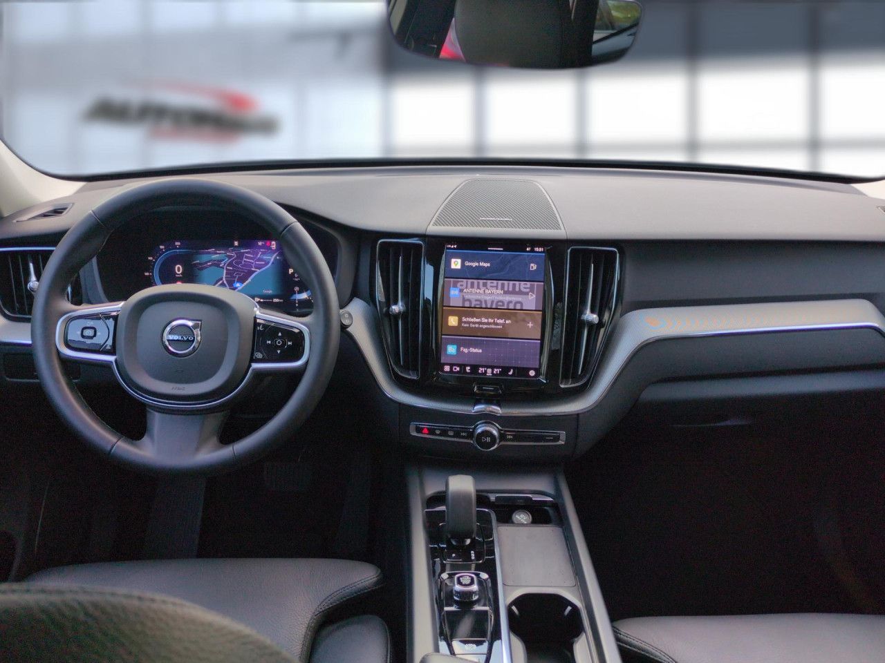 Volvo XC60 B4 (Diesel) Plus Dark 2WD Automatik Navi