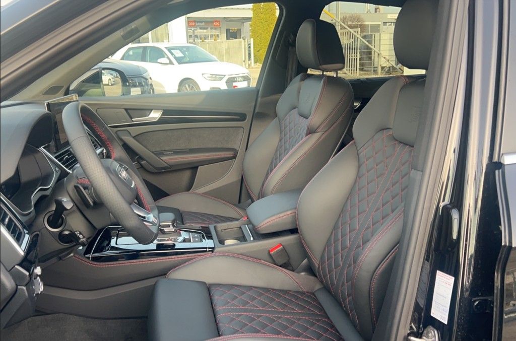 Audi Q5 40 TDI Sportback S line - Samsaru's Car Outlet