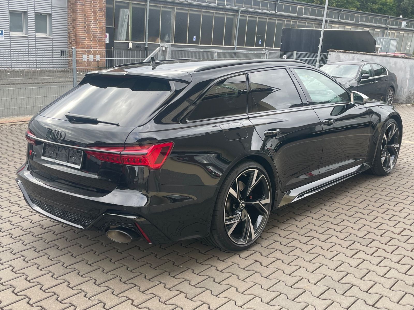 Audi RS6 4.0 TFSI Laser-HUD - ACC - 280 km/h - 22"