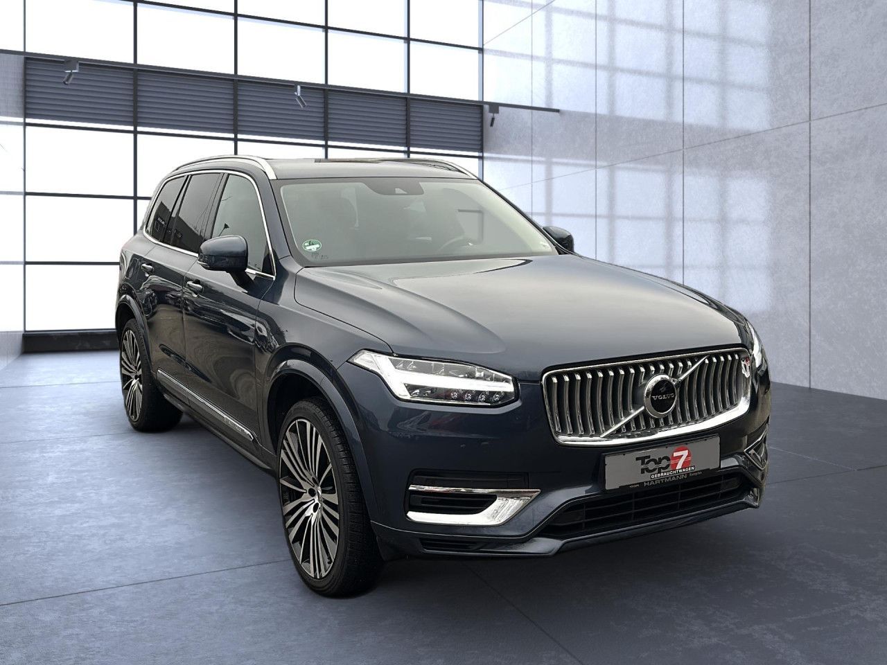 Volvo XC 90 Inscription Expression Recharge Plug-In - Samsaru's Car Outlet