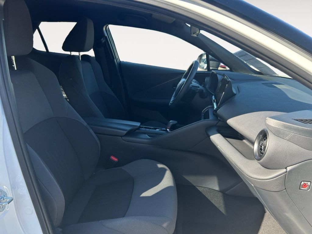 Toyota C-HR 2.0 Hybrid Lounge Premiere