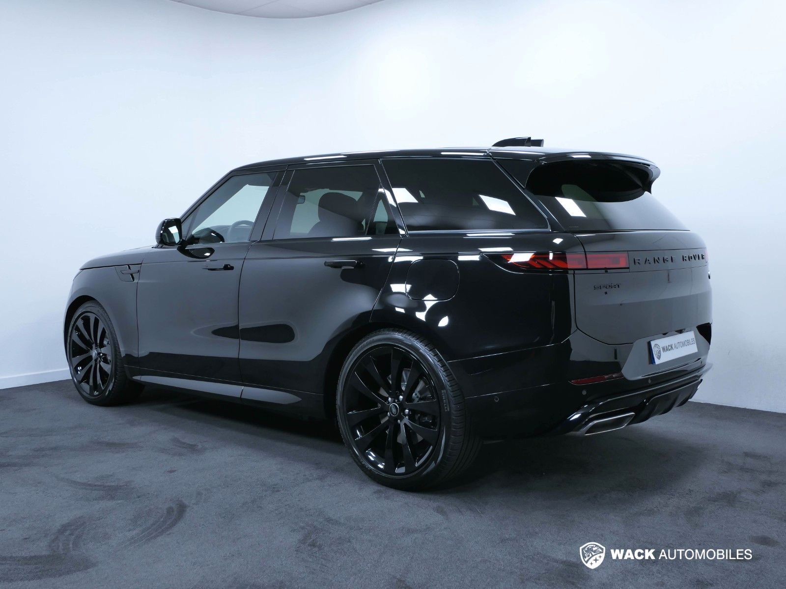 Range Rover Sport First Edition Hybrid - Samsaru's Car Outlet