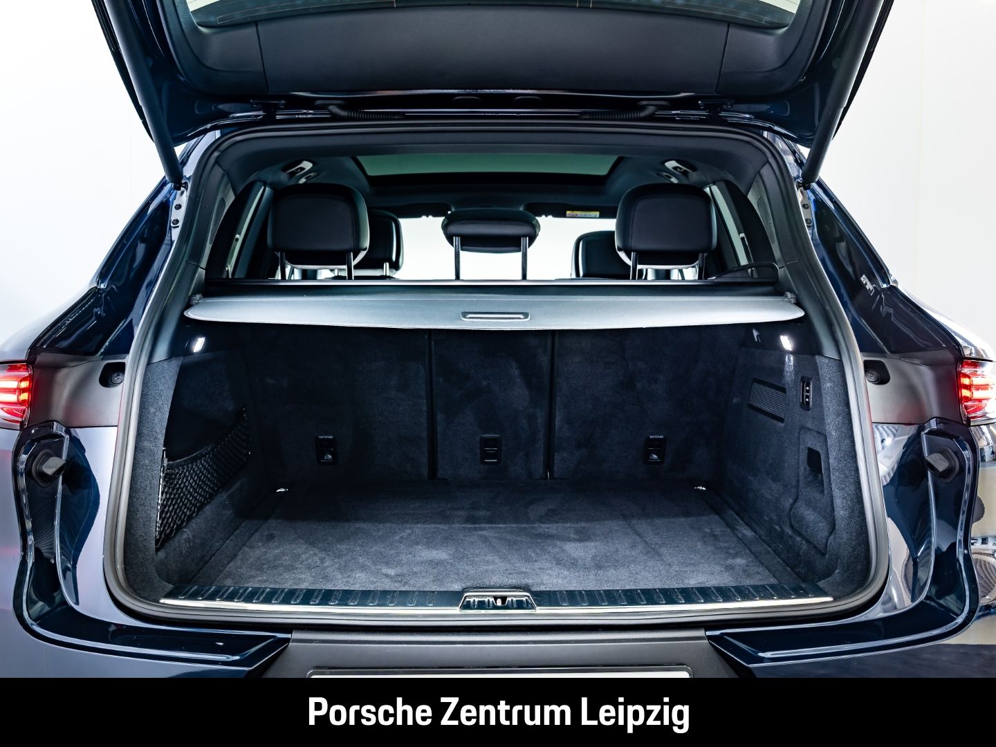 Porsche Cayenne S Massage Sportabgas InnoDrive Standheiz