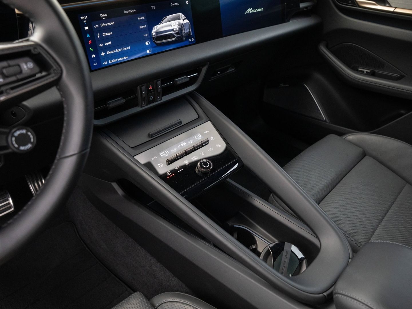 Porsche Macan Turbo Burmester AHK AR HUD Surround View