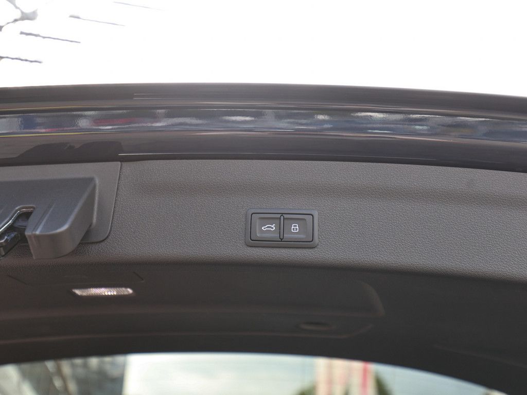 Audi A6 Avant S line 40 TDI S tronic ACC HUD 360° SHZ