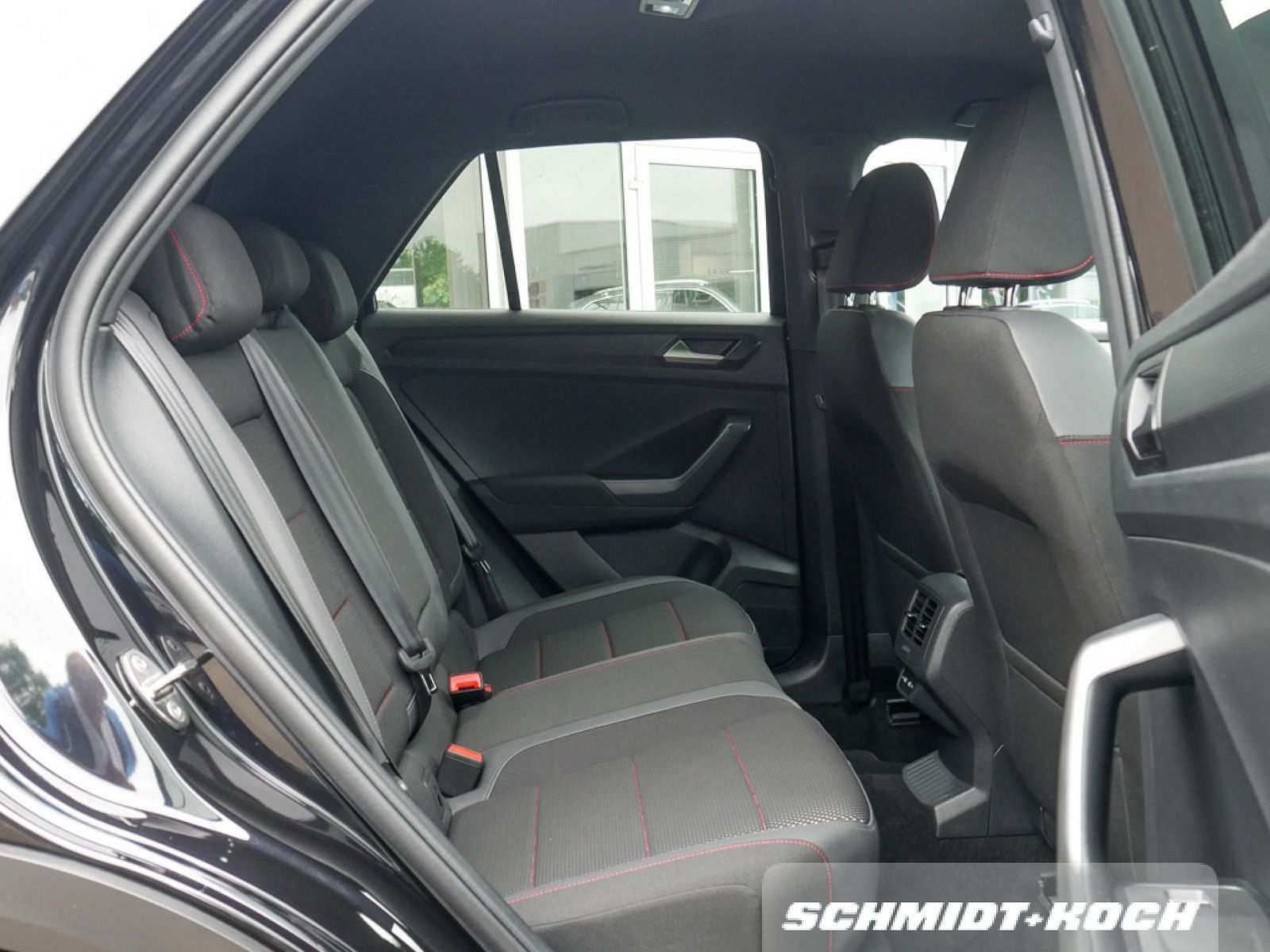 Volkswagen T-Roc Sport 1.5 TSI - Samsaru's Car Outlet
