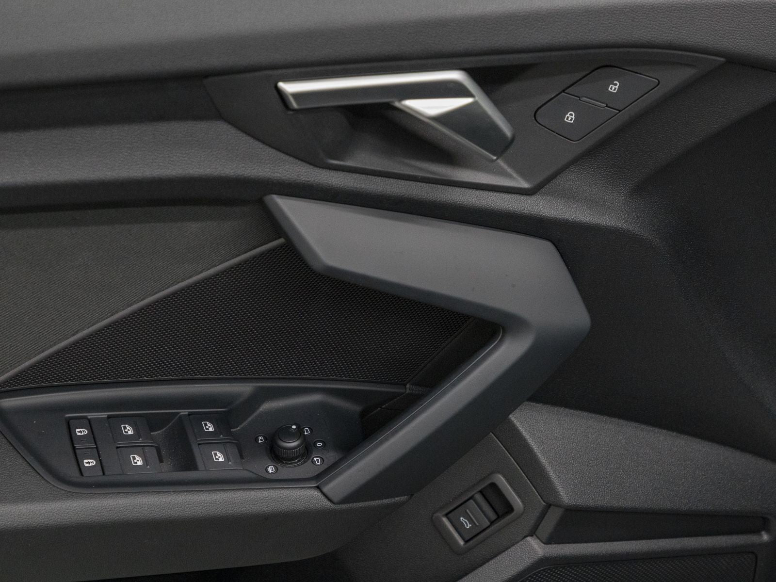 Audi A3 Sportback 30 TDI ADVANCED - Samsaru's Car Outlet