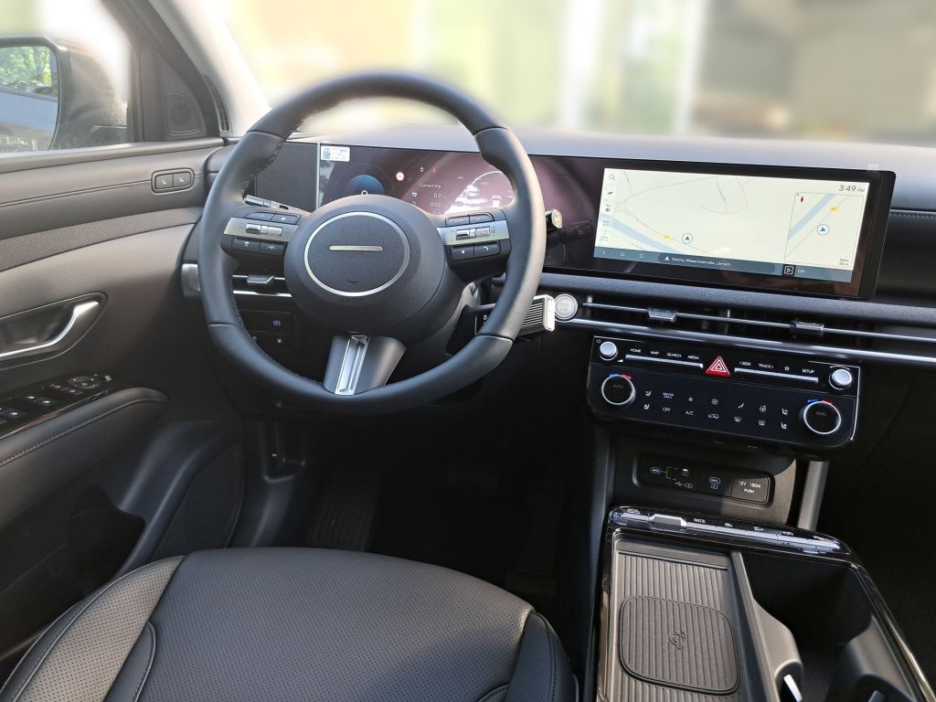 Hyundai TUCSON 1.6 T-GDi Plug-in-Hybrid 4WD Prime - Samsaru's Car Outlet