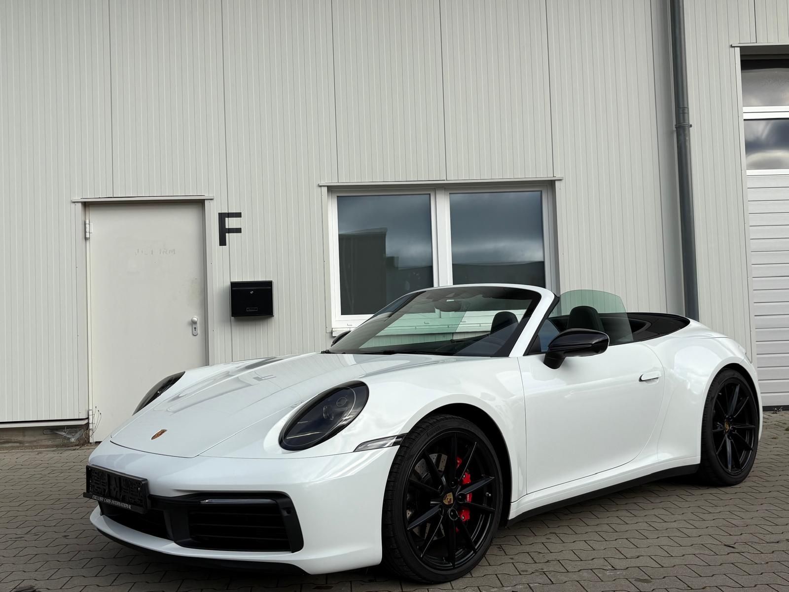 Porsche 992 S Cabrio - Samsaru's Car Outlet