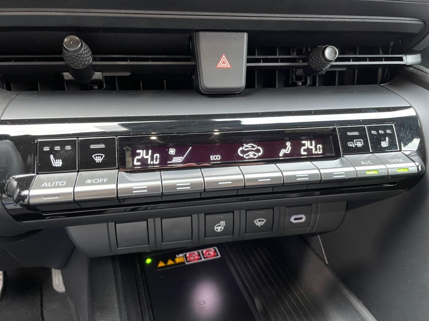 Toyota C-HR 1.8 Hybrid Team D *LED*el Heck*ACC*CAM*SHZ*