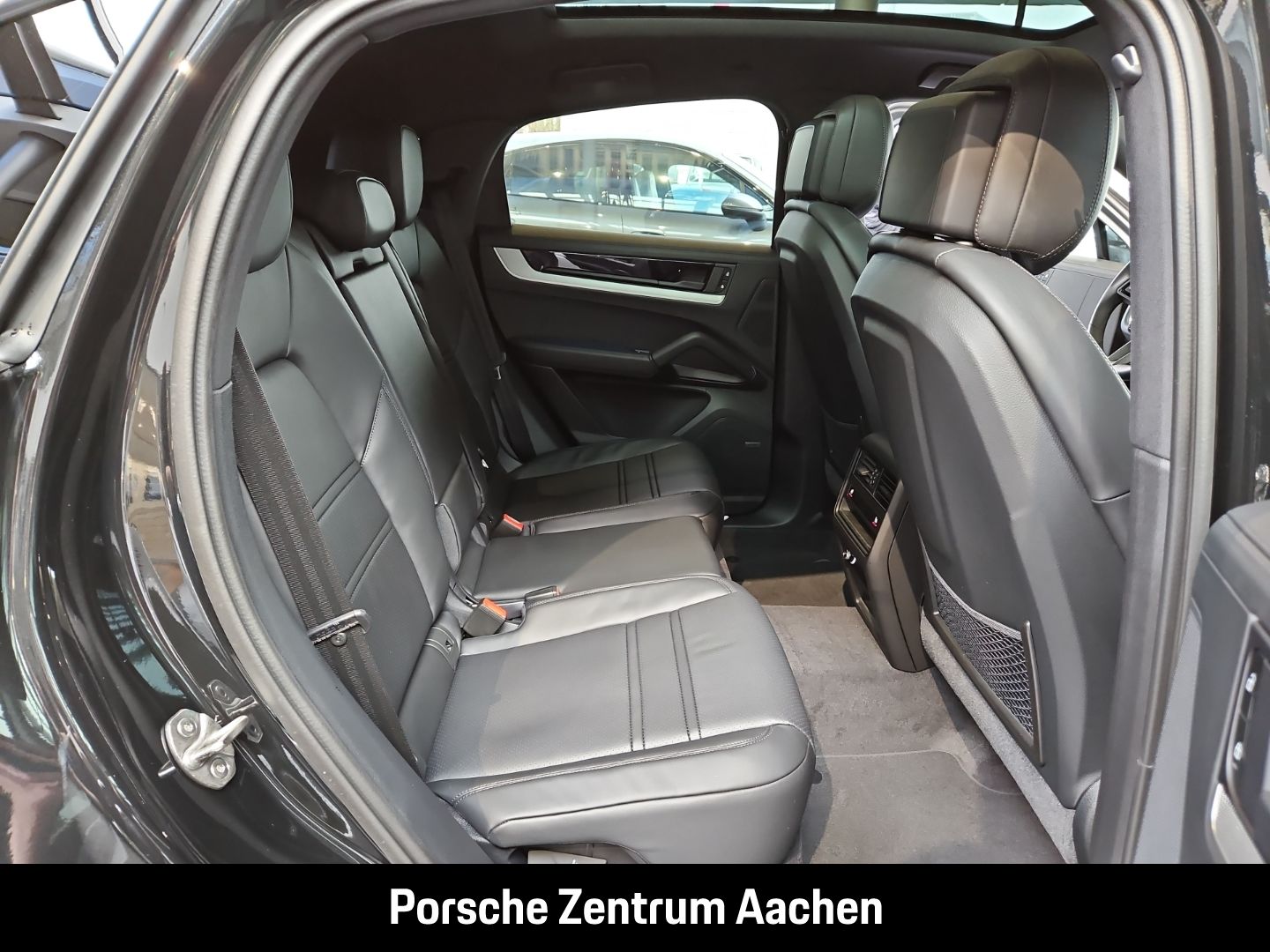 Porsche Cayenne E-Hybrid Coupe BOSE Surround Panorama