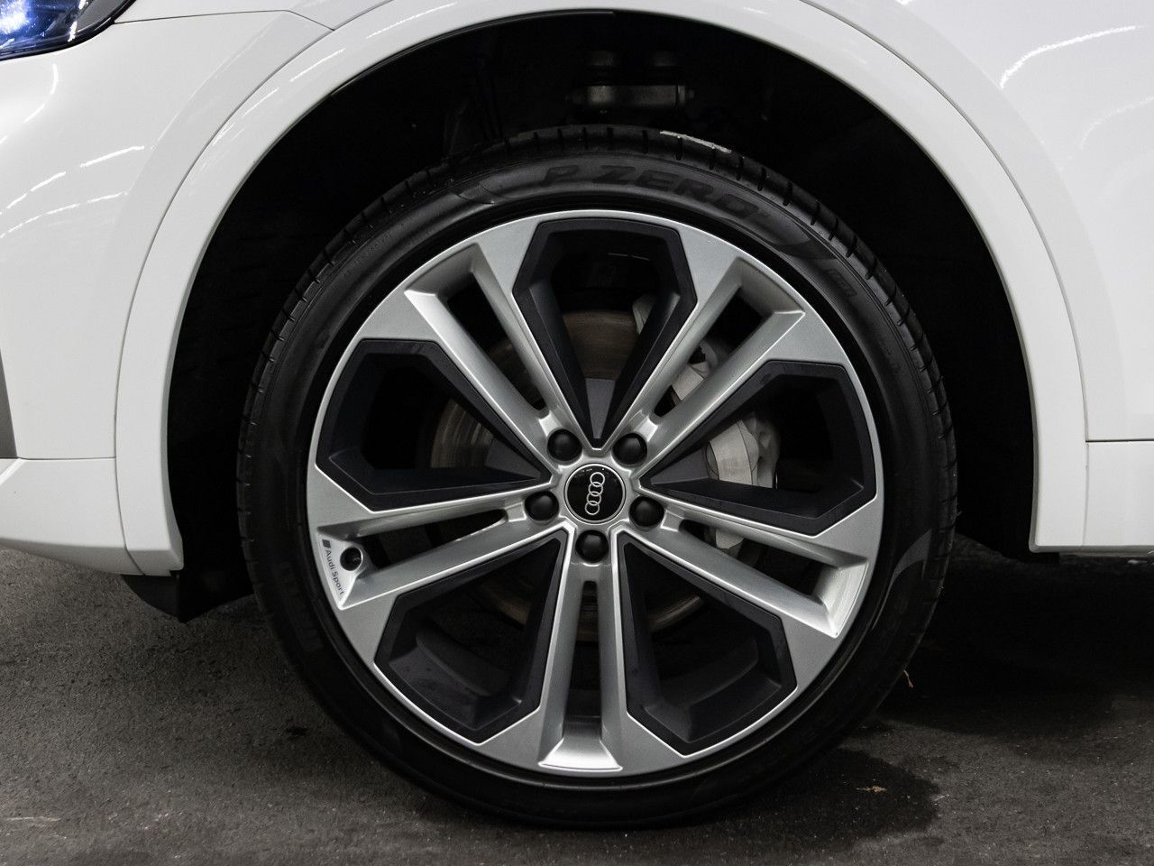 Audi Q5 55 TFSI e quattro S line Kamera AHK B&O 21''